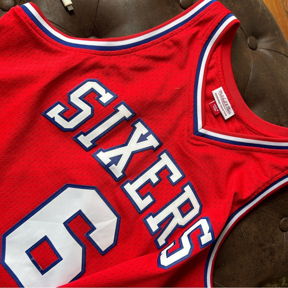 Mitchell Ness hardwood classics authentic Julius Erving (Dr. J) jersey